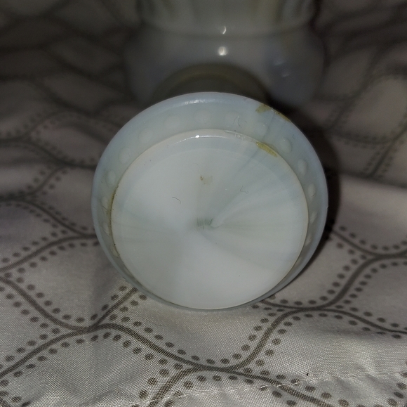 Vintage JIM BEAM Decanter Bottle W/Lid White /gray slag glass Discus Thrower - Picture 13 of 14